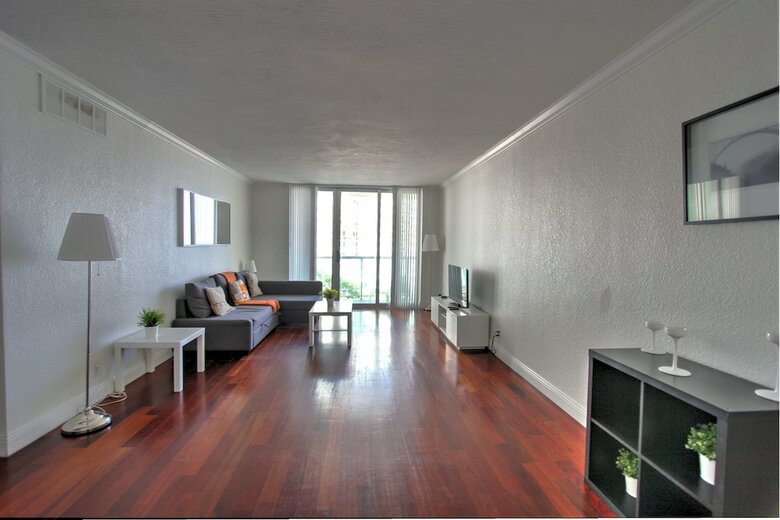 Hollywood Condos
