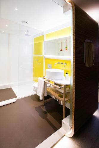Hotel The Corner London City