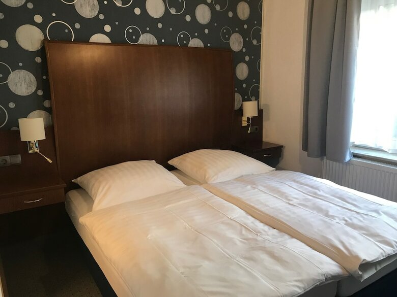 Hotel Nachtw�chter