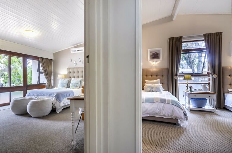 Bed & Breakfast Admiral's Lodge Guest House B & B