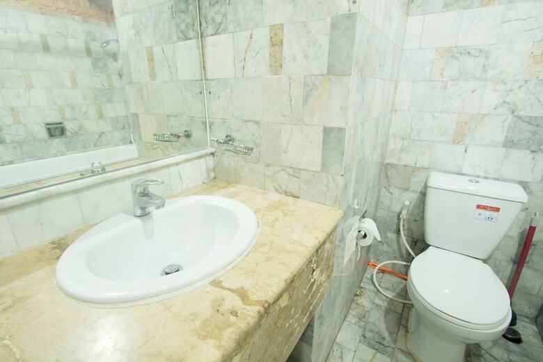 Apartamentos Galare Thong Tower