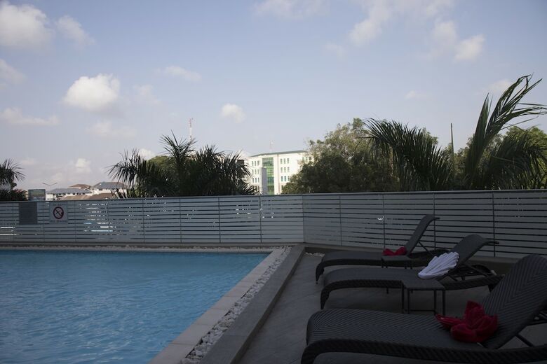 Hotel Ibis Styles Accra Airport
