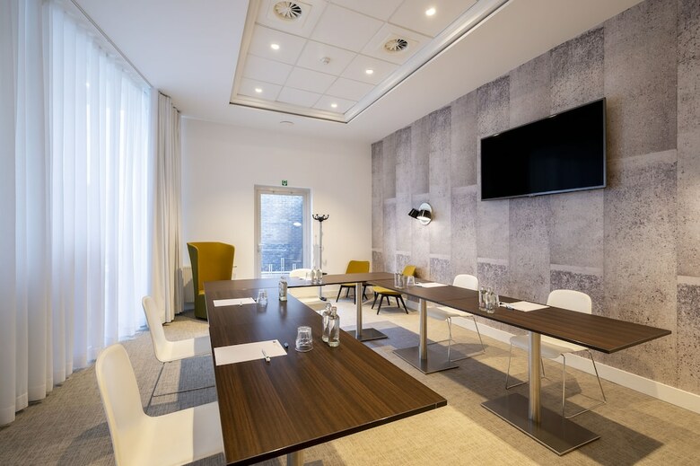 Hotel Holiday Inn Express Mechelen City Centre
