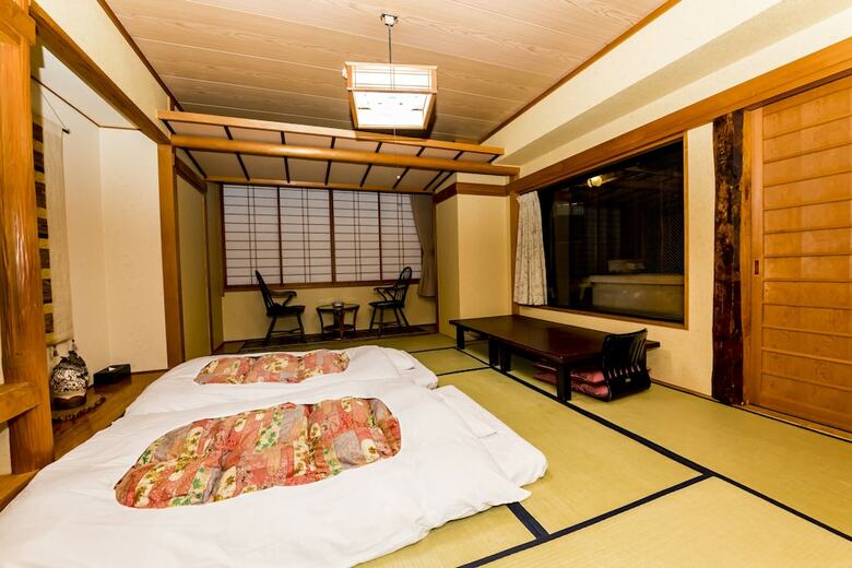 Sasara Gero Hot Springs