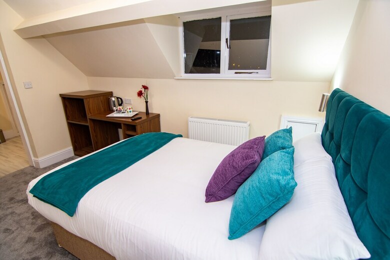 Trivelles Park Hotel
