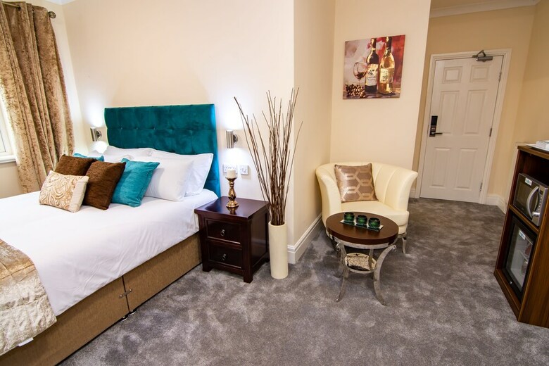Trivelles Park Hotel