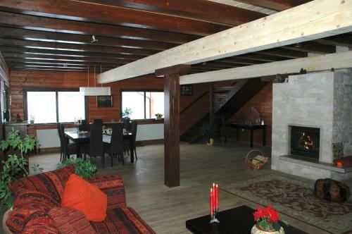 Hostal Agrotourism Japodi