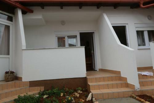 Bed & Breakfast Pansion Comfort Sidro