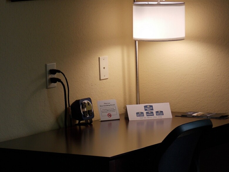 Cobblestone Hotel & Suites - Crookston