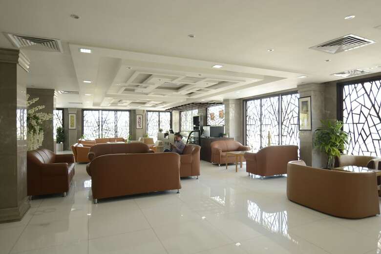 City Center Hotel