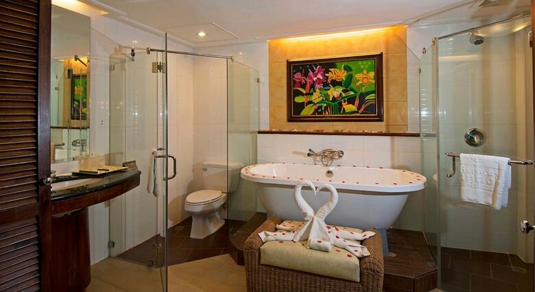Boracay Mandarin Island Hotel