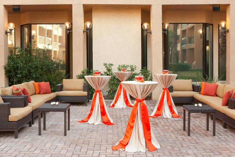 Hotel Courtyard By Marriott Las Vegas Convention Center