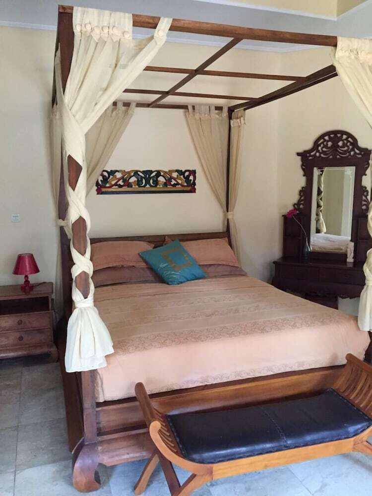 Intan Mutiara Sanur Beach Villa