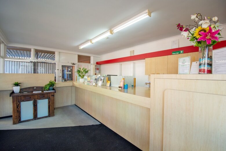Hotel Midcity Motor Lodge