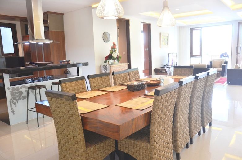 Kencana Villa 7 Bedrooms With A Private Pool