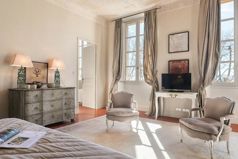 Villa Ch�teau Des Demoiselles