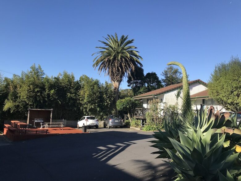Siesta Motel