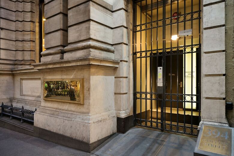 Treasury On Collins Apartment Hotel