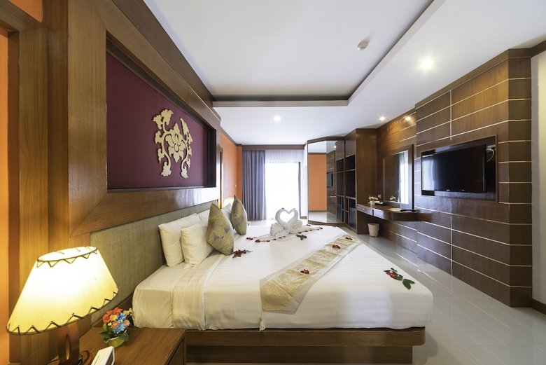 Hotel Shanaya Beach Resort & Spa Phuket