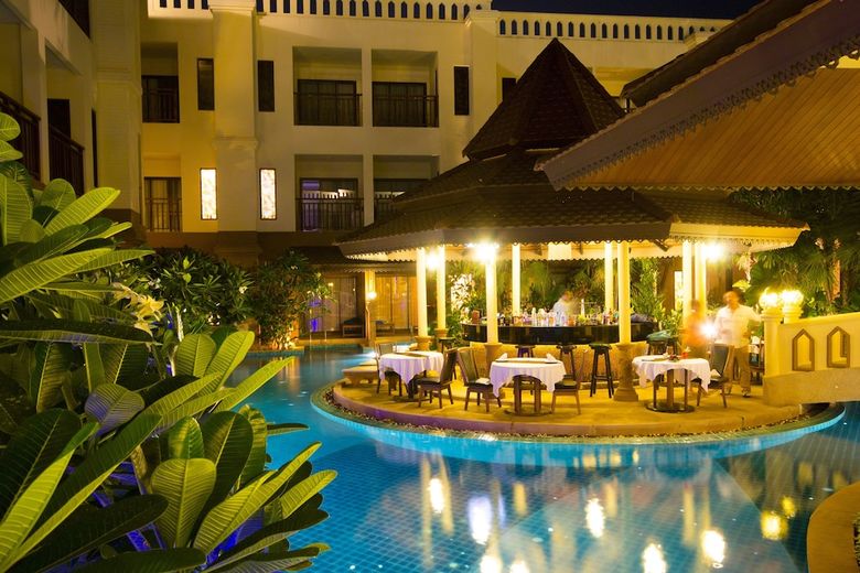 Hotel Shanaya Beach Resort & Spa Phuket