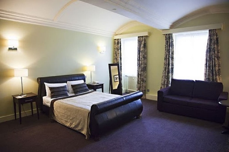 Carlisle, Sure Hotel Collection By Best Western