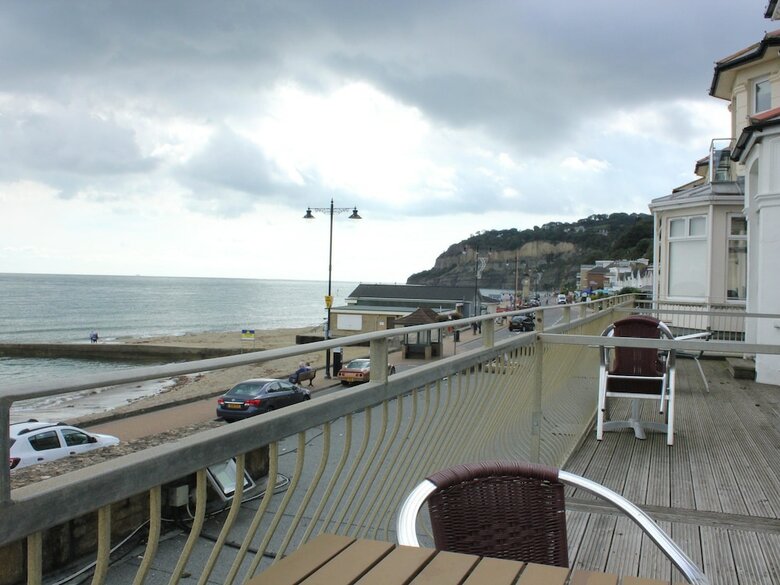 Oyo Shanklin Beach Hotel