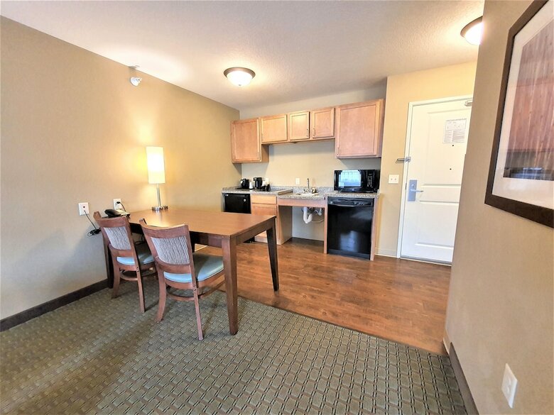 Hotel Comfort Inn & Suites