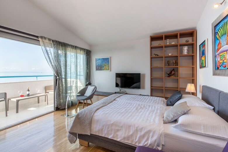 Posada Beachfront Apartmants Zanic