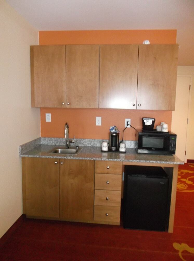Hotel Days Inn & Suites By Wyndham Caldwell