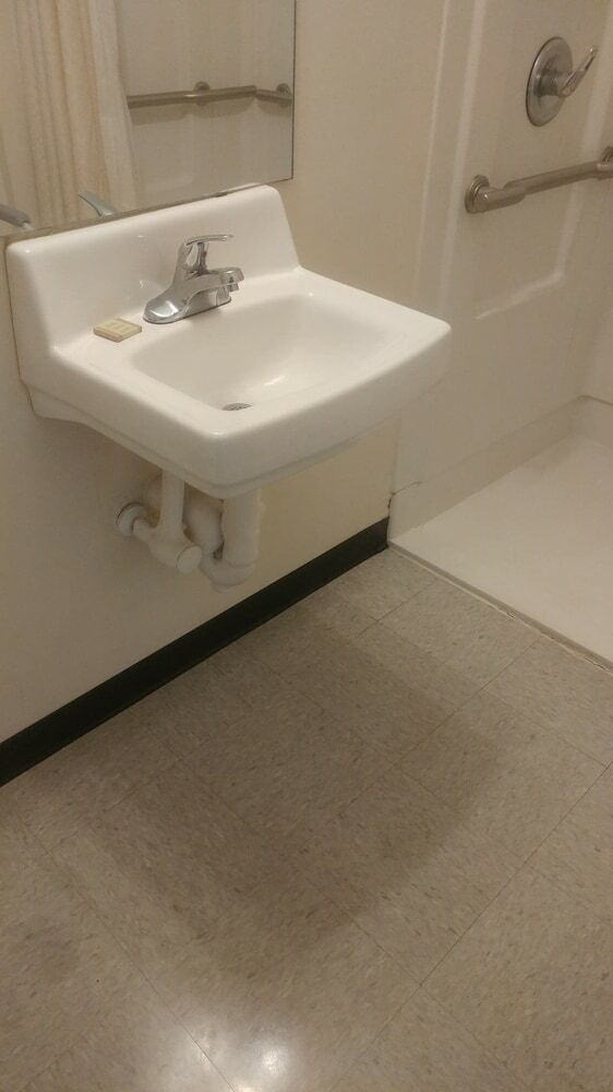 Motel High Falls Hide-a-way Lodging