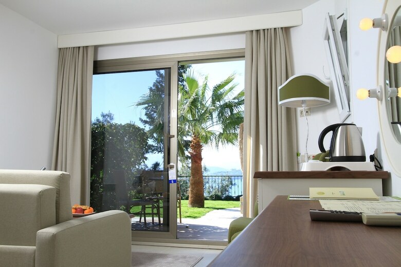 Hotel Manastir And Suites