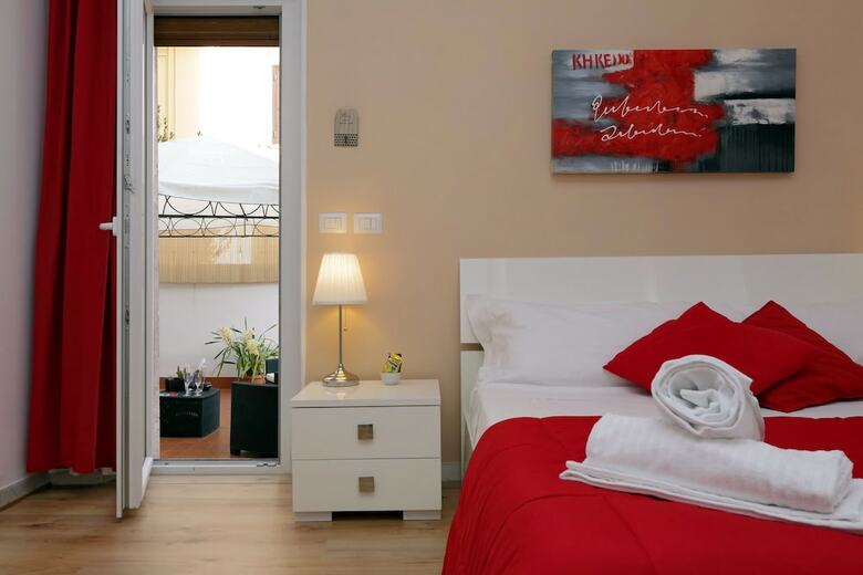 Hotel I Pini Di Roma - Rooms & Suites