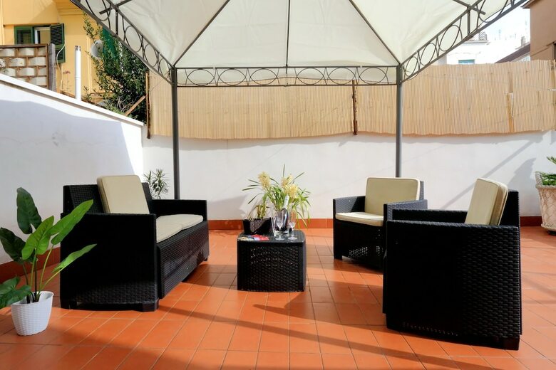 Hotel I Pini Di Roma - Rooms & Suites