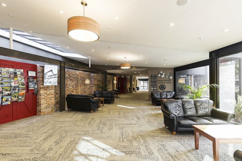 Aparthotel Old Woolstore Apartment Hotel