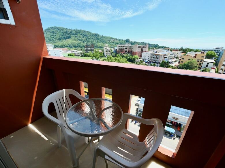 Hotel 99 Residence Patong