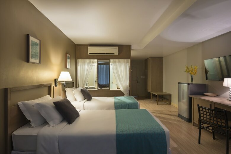 51 Fashion Hotel