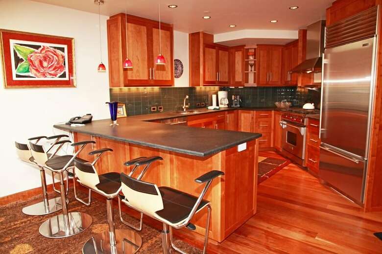 Apartamento Ice House Suites And Condominiums