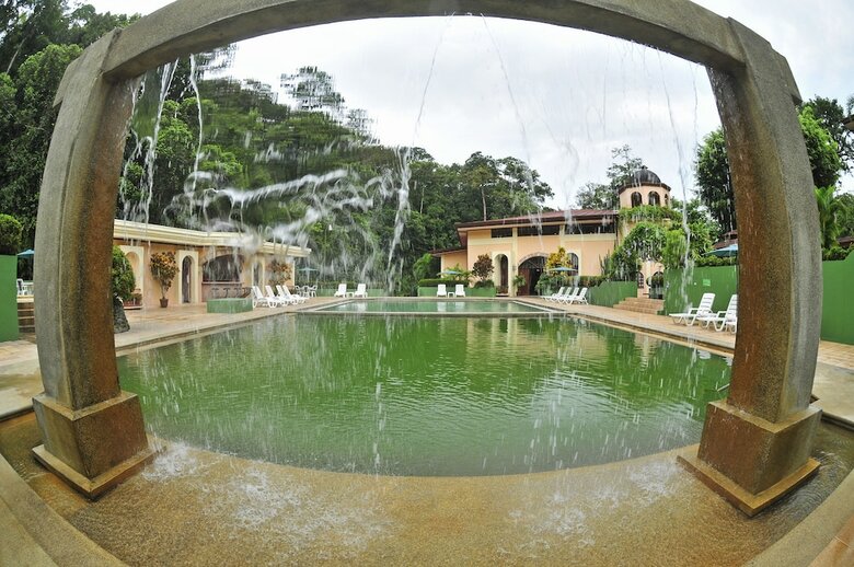 Apartamento Hotel El Tucano Resort & Thermal Spa