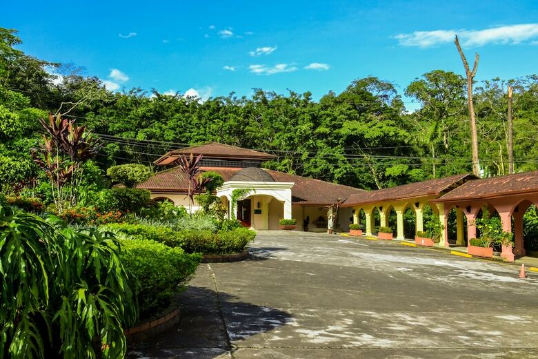 Apartamento Hotel El Tucano Resort & Thermal Spa