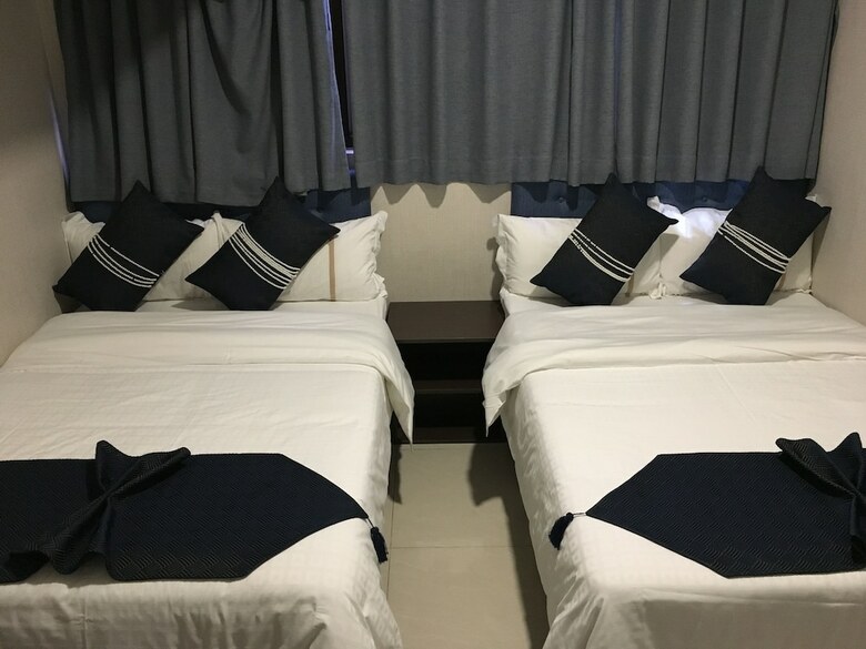 Seasons Hotel - Tsim Sha Tsui