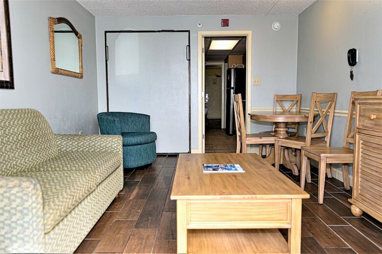 Hotel Monterey Bay Suites