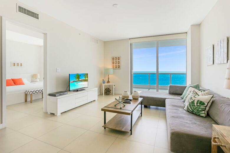 Apartamentos Monte Carlo By Miami Vacations