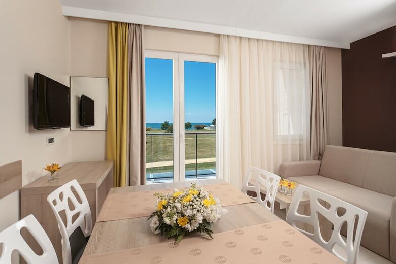 Aparthotel Apartments Sol Katoro For Plava Laguna