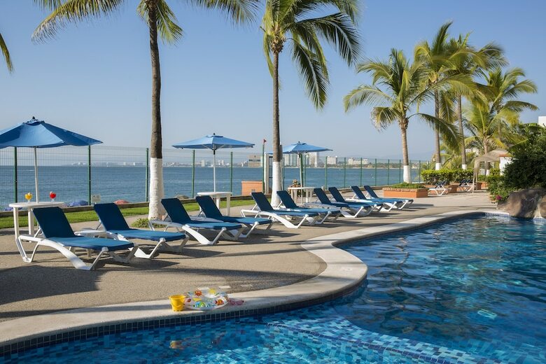 El Pescador Hotel