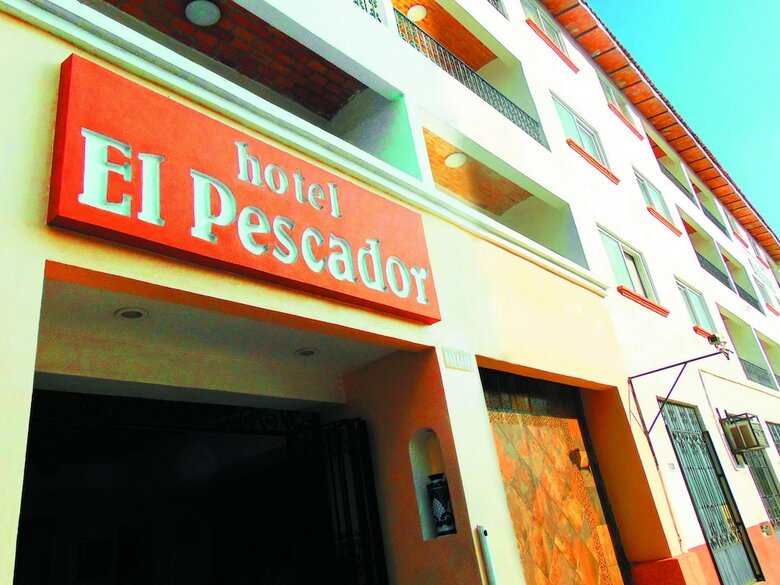 El Pescador Hotel