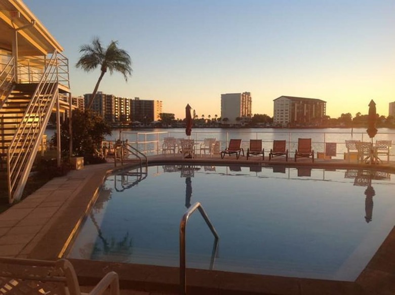 Hotel Ebb Tide