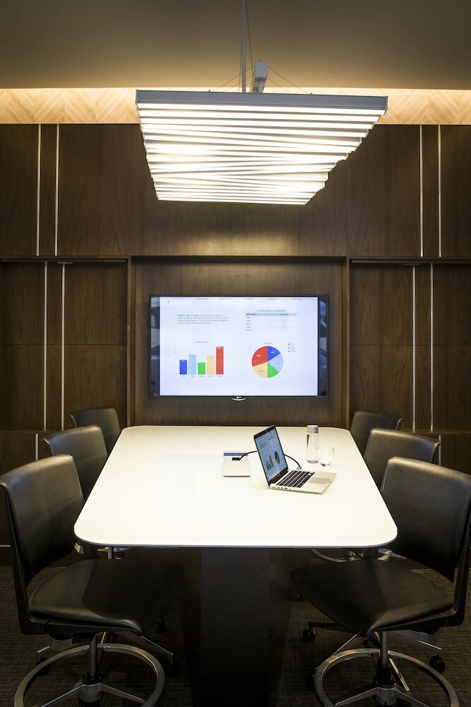 AC Hotels By Marriott New Orleans Bourbon