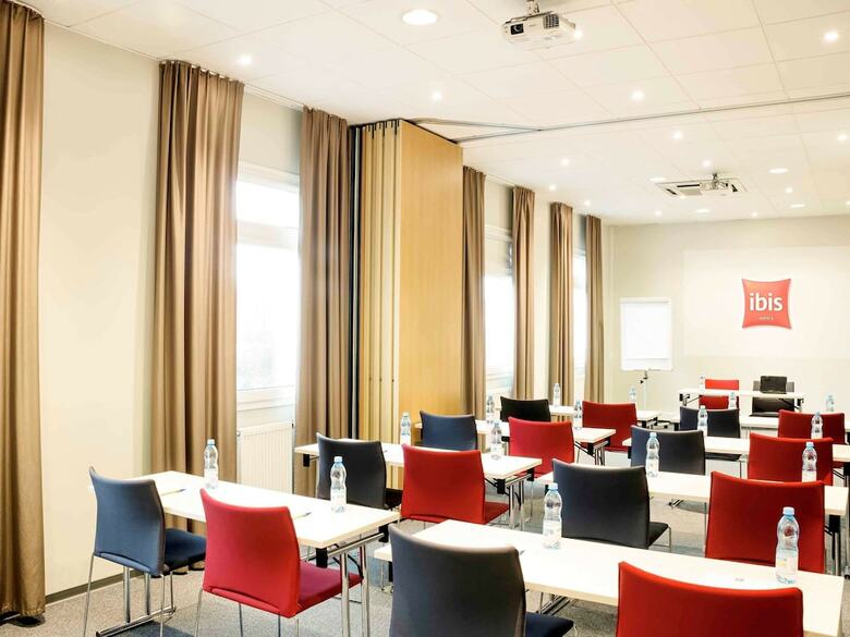 Hotel Ibis Warszawa Ostrobramska