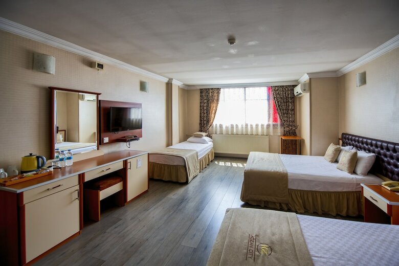 Kozan City Hotel