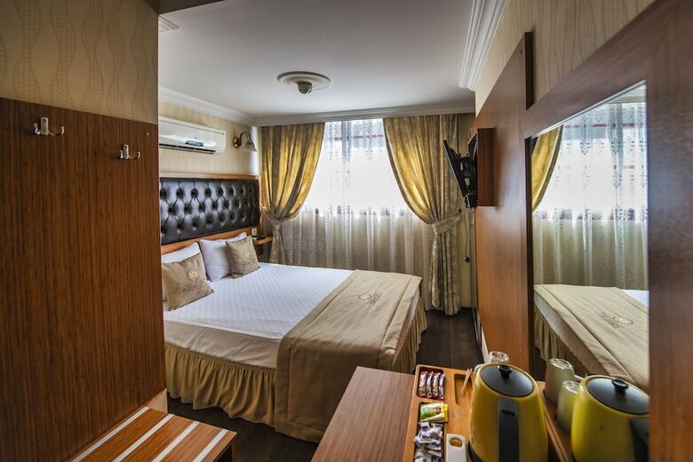Kozan City Hotel